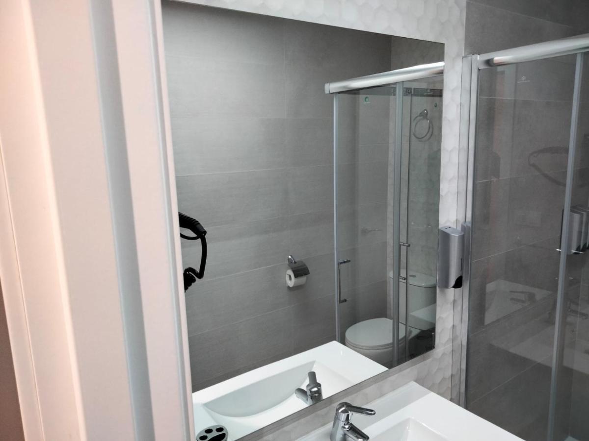 Loft La Calahorra Con Posibilidad De Aparcamiento Pregunta Por El Pack Mas Amor Córdoba Eksteriør bilde